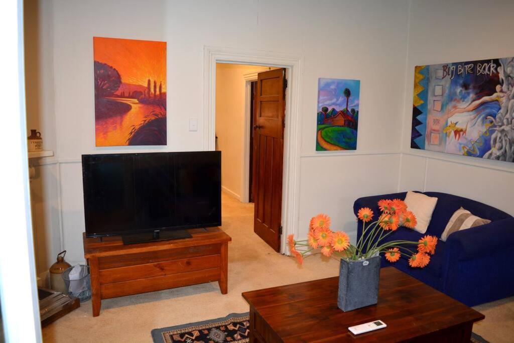 Riverlea Cottage - Cosy, Comfy, Quiet, Central Taumarunui Exterior photo