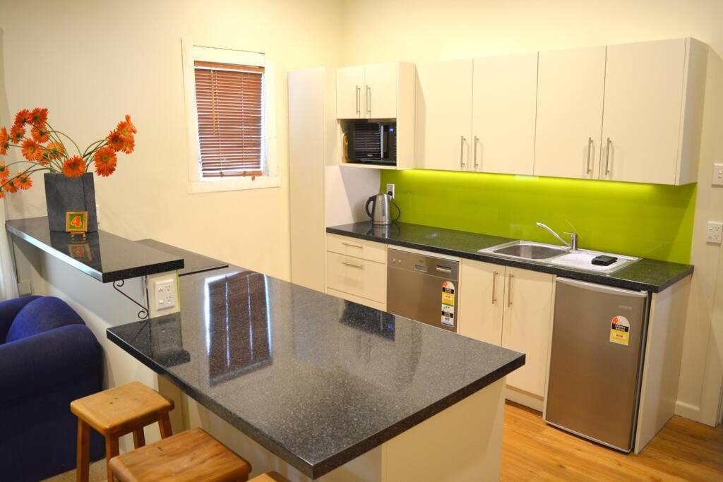 Riverlea Cottage - Cosy, Comfy, Quiet, Central Taumarunui Exterior photo