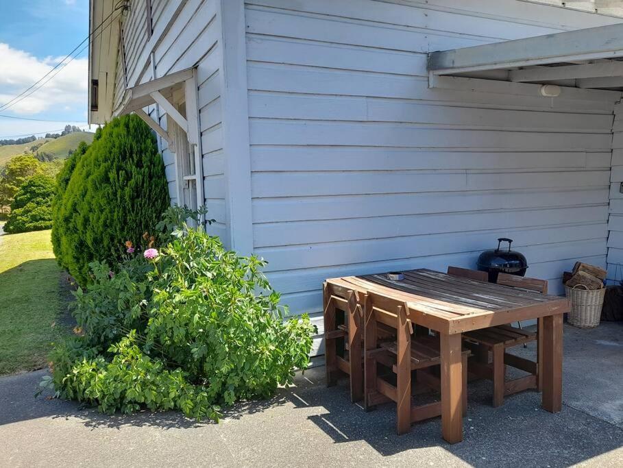 Riverlea Cottage - Cosy, Comfy, Quiet, Central Taumarunui Exterior photo